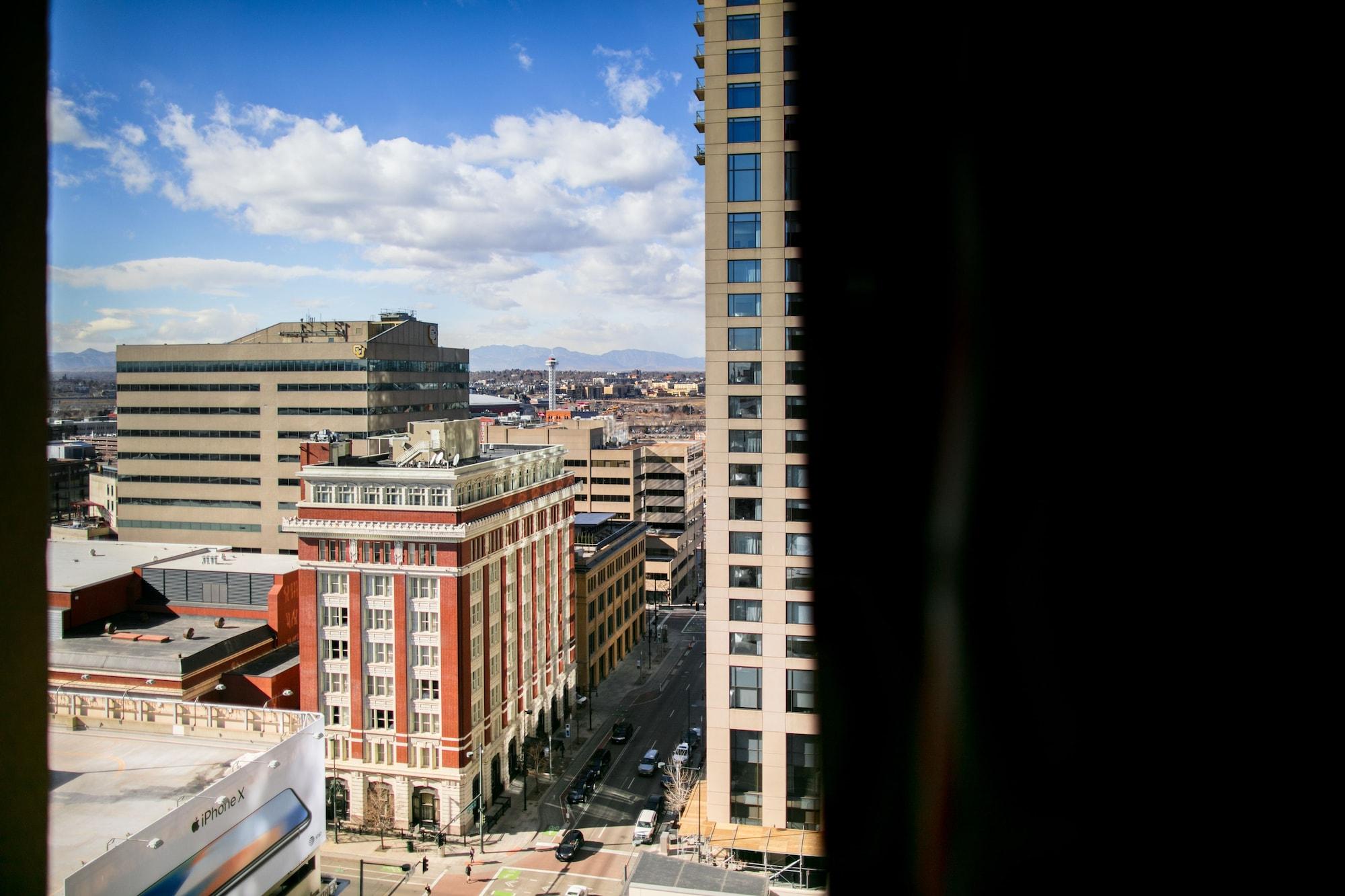 The Curtis Denver - A Doubletree By Hilton Hotel Exterior photo